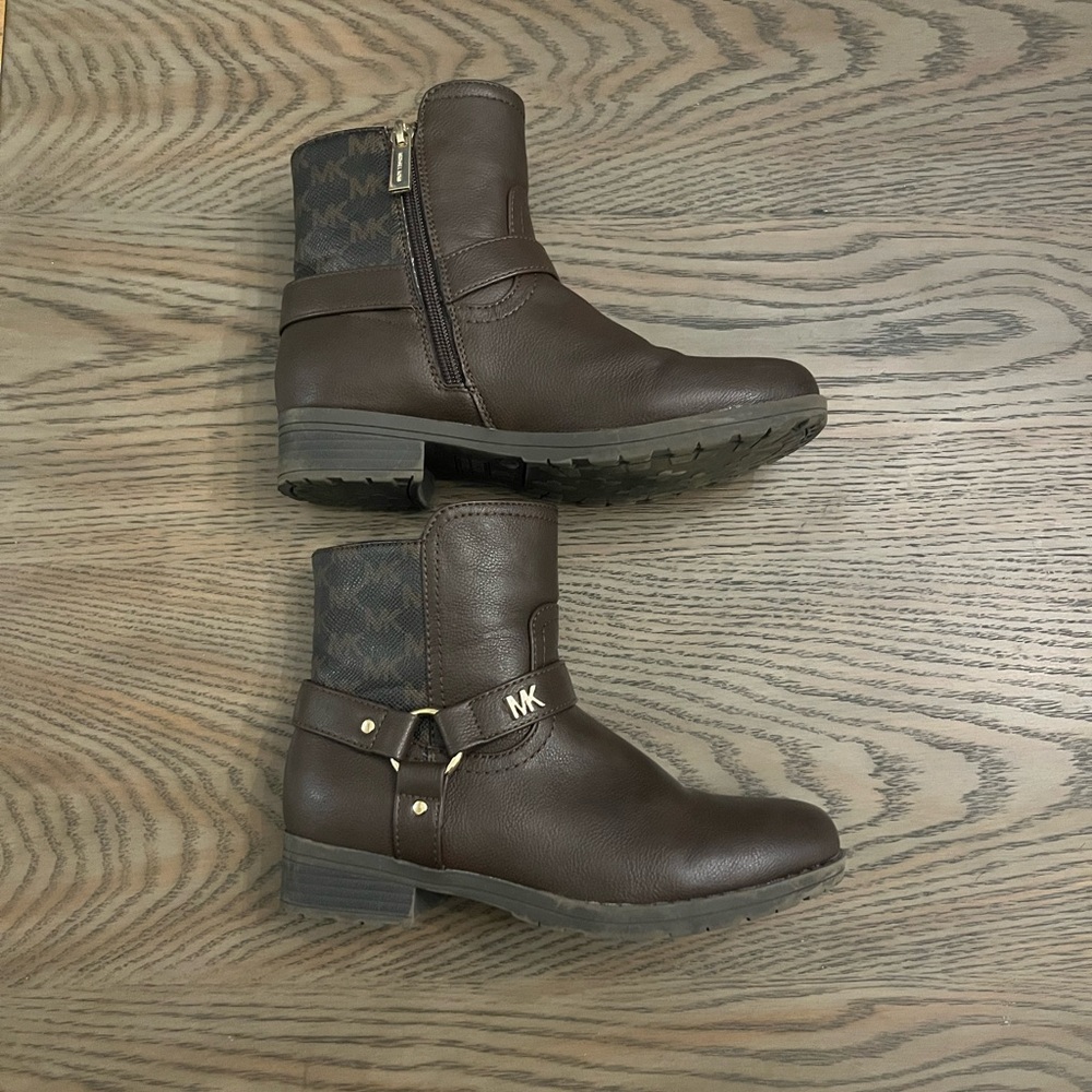 MK Boots